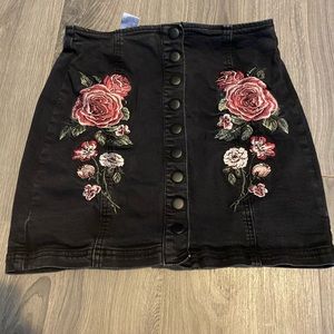 kendall & kylie skirt